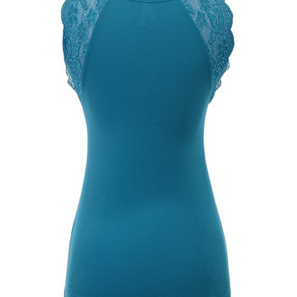SBS Basics Blue Lace Sleeveless Button Down Top - Picture 2 of 2
